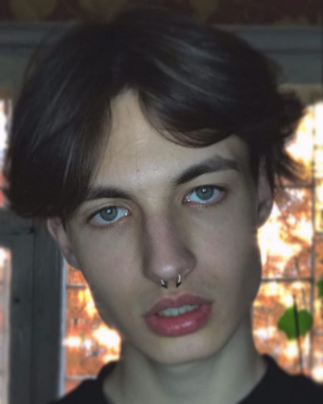 Сайт знакомств в Симферополе для общения без регистрации и смс Сайт знакомств в Симферополе для общения без регистрации и смс фото