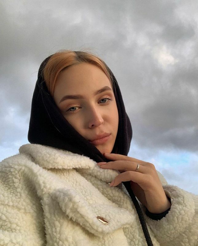 Особенности знакомств в России традиции и современные тенденции фото