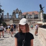 Сайты знакомств для молодежи 18 лет как найти подходящую платформу