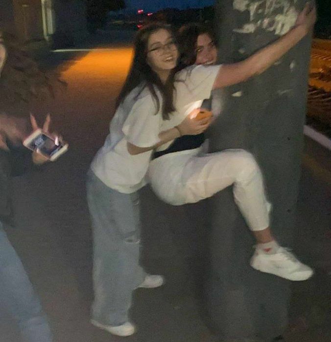 Секреты успешного знакомства с семьей Факеров что нужно знать