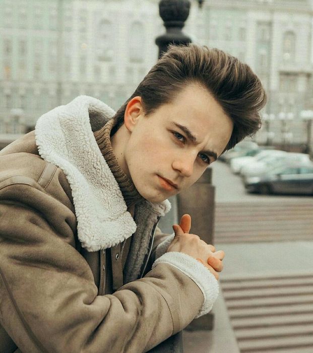 Видеоклуб ру бесплатный сайт для общения в видеочате и знакомств онлайн фото