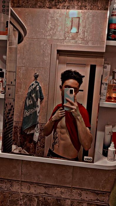 Лучшие Телеграм каналы для поиска серьезных отношений и новых друзей