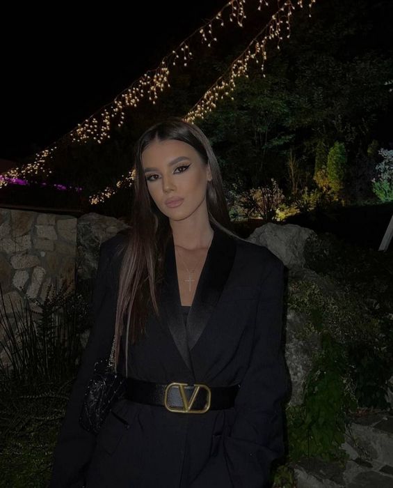 Особенности знакомств в Казахстане традиции и современные тенденции фото