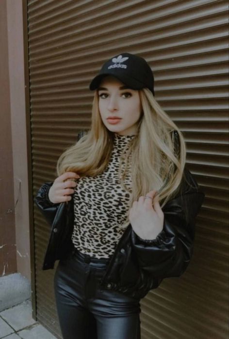 Бесплатные знакомства в Великом Новгороде без регистрации и смс для серьезных отношений фото