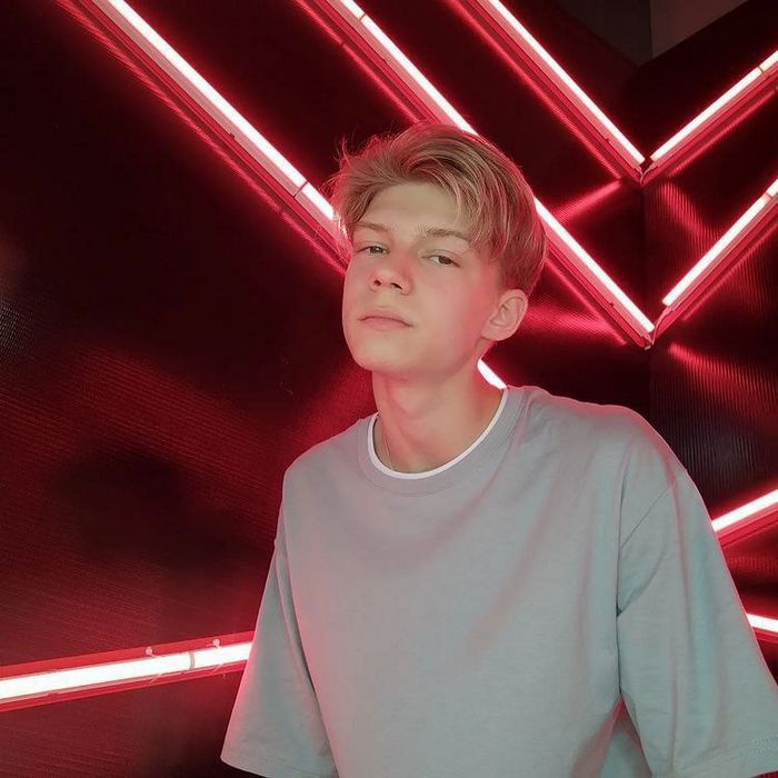 Одноклассники знакомства поиск партнера и общение в социальной сети фото