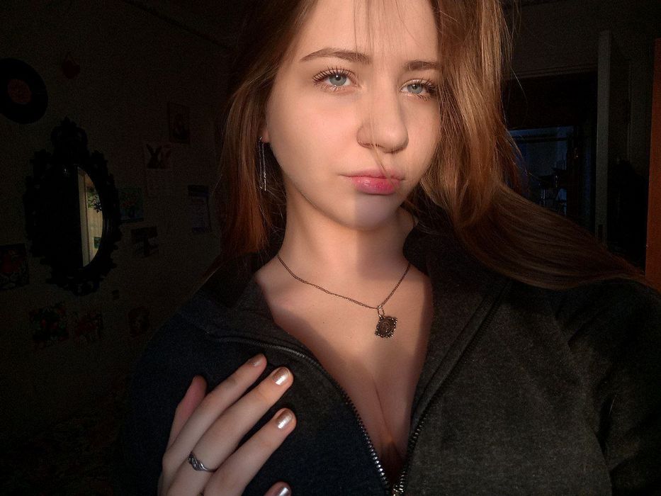 Сайты знакомств для молодежи 18 лет как найти подходящую платформу фото