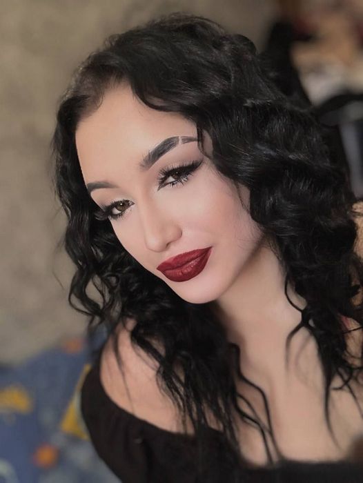 Знакомства в Москве через ВК реальные встречи и живые отношения фото