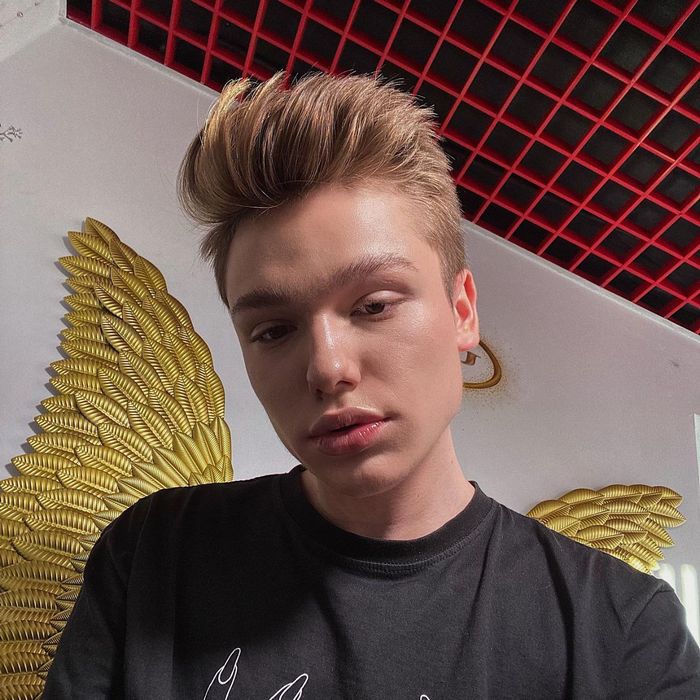 Blue System регистрация и функционал для поиска партнера на сайте знакомств фото