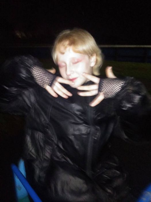 Моя страница на Ру знакомствах создание анкеты поиск и общение фото