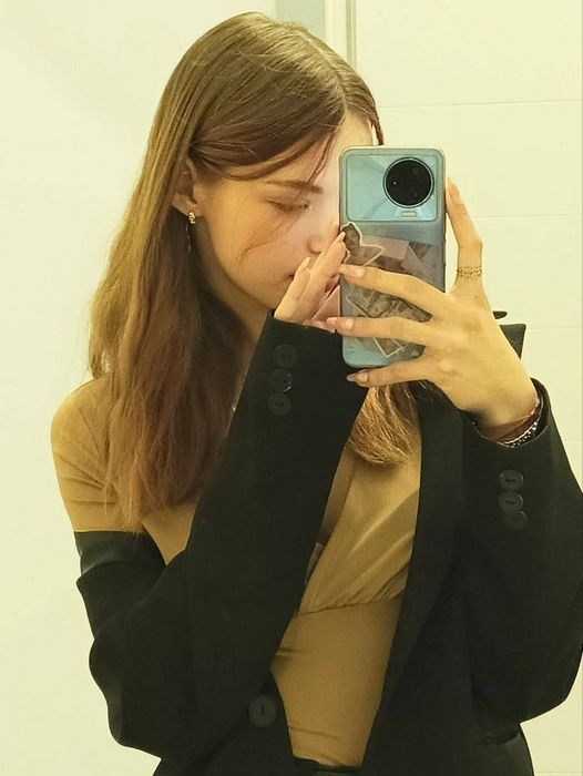 Анонимные знакомства в масках как новый формат личных отношений фото