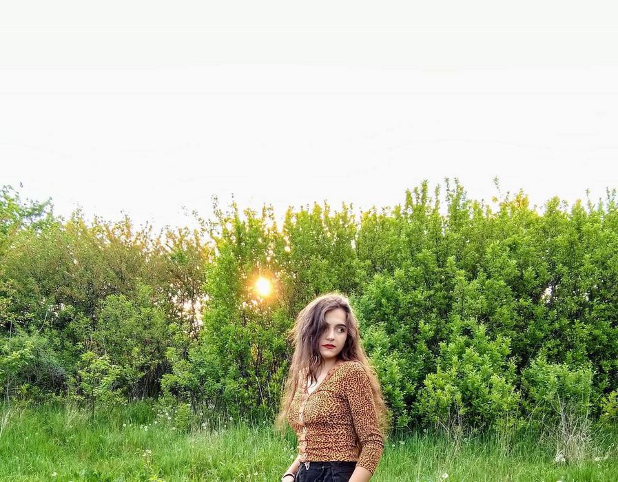 Сайт знакомств Ульяновск общение без регистрации и оплаты фото