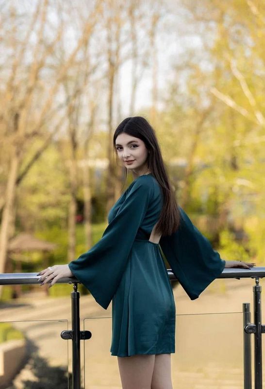 Знакомства в Кировске как найти друзей и любовь