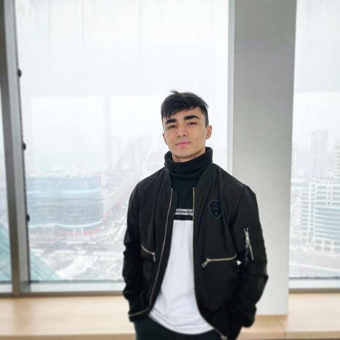 Знакомства в стаханове и алчевске для серьезных отношений фото