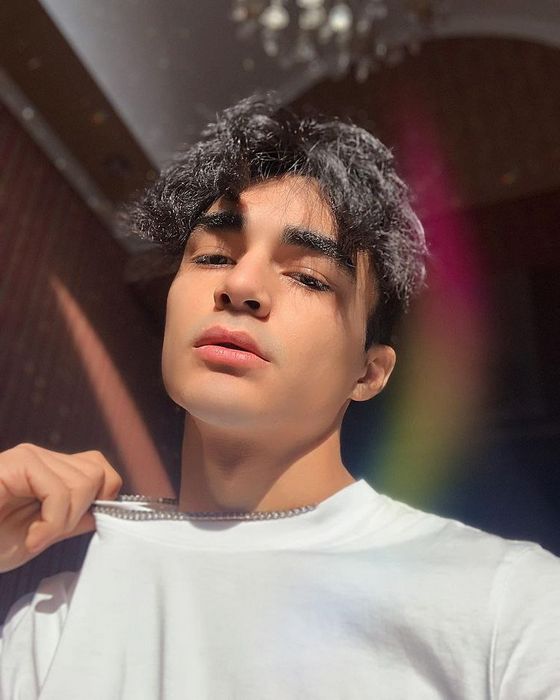 Знакомства для путешествий как найти попутчика