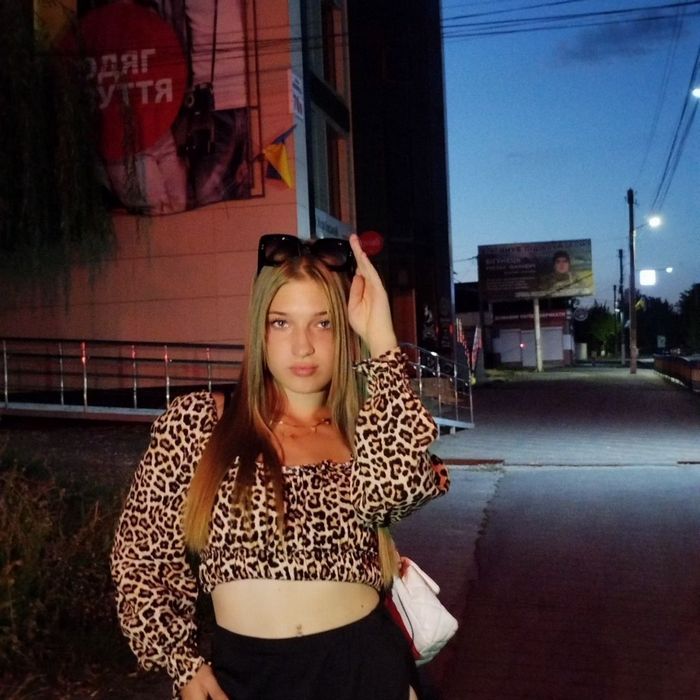 Самый популярный бесплатный сайт знакомств в России фото