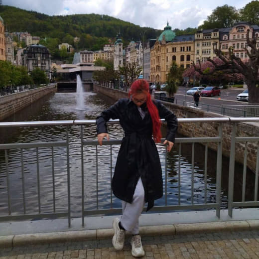 Сайт знакомств в Сочи поиск отношений и новых встреч на берегу моря