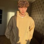 Сайт знакомств в Астрахани поиск серьезных отношений и новых друзей