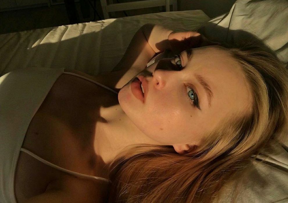 Женщина знакомства фото