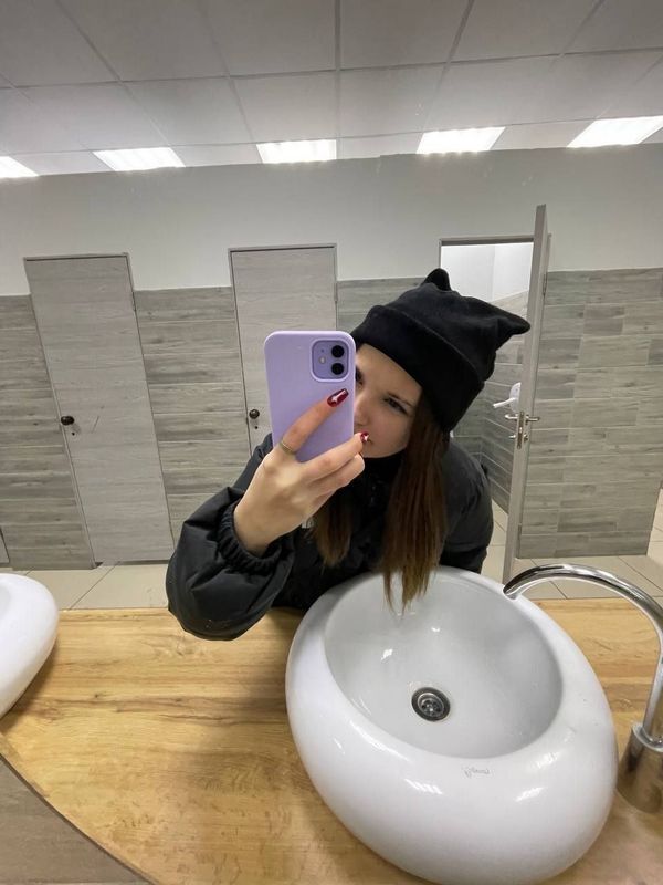 Сайты знакомств в Тюмени поиск партнера и общение фото