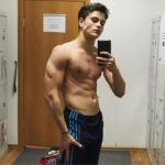 Знакомство с богатым мужчиной в москве