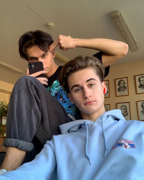 Секс в Новосибирске где и как найти партнера для интимных встреч