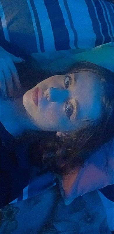 Привлекающий внимание статус для анкеты на сайте знакомств что написать девушке