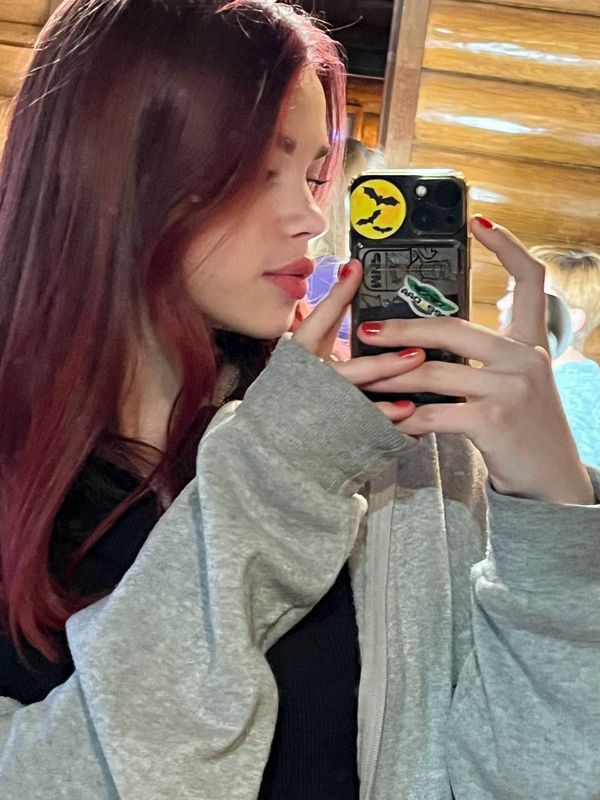 Знакомства с девушками в ватсап как начать общение фото